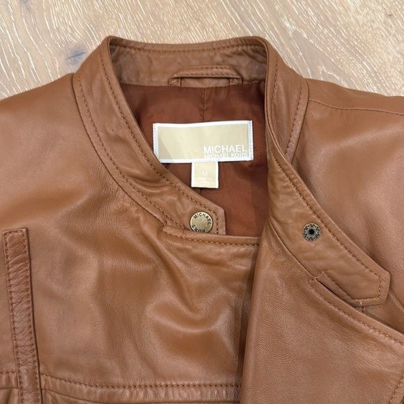 Michael Kors Leather Jacket. Brown. Size Medium. - Picture 2 of 4